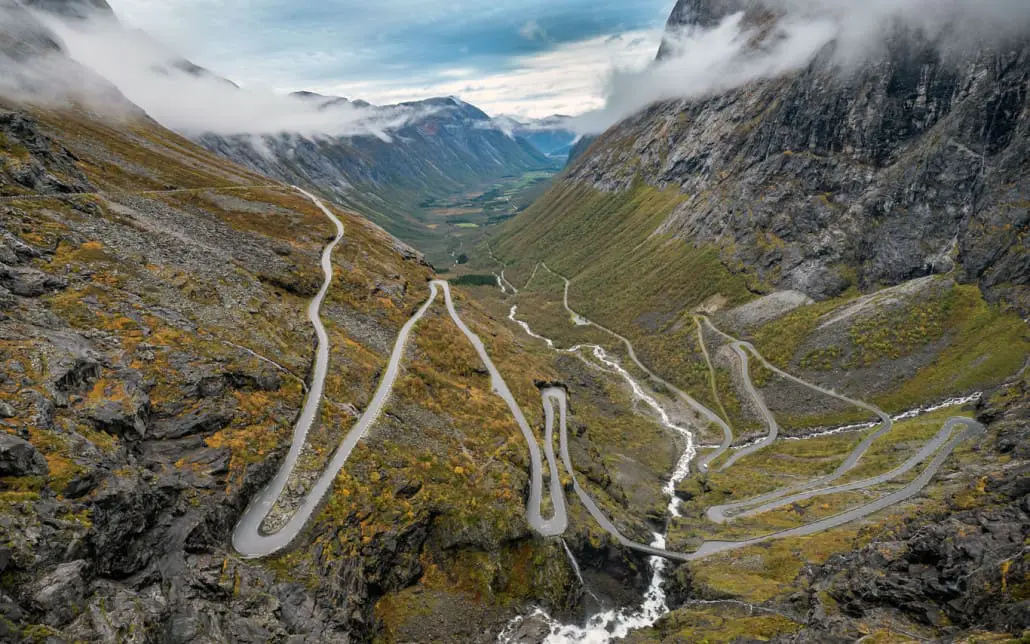 Der Trollstigen ist eine der schönsten Landschaftsrouten in Norwegen