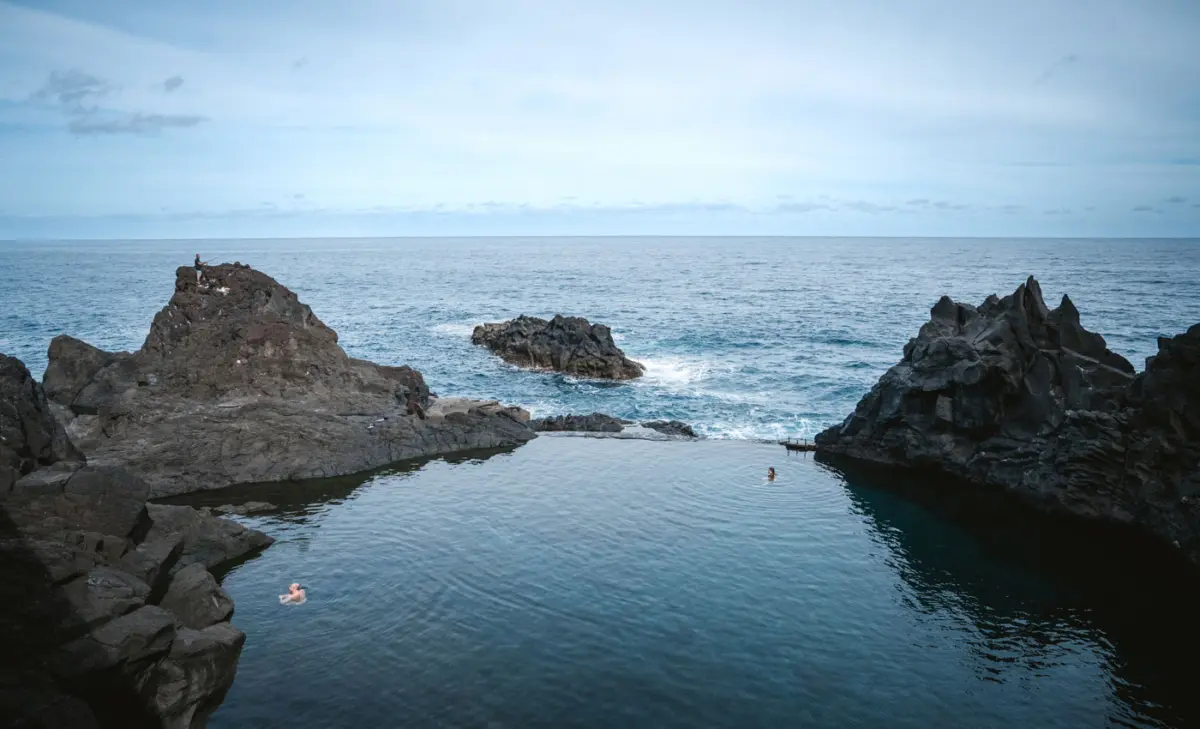 Seixal zu den Piscinas Naturais do Seixal