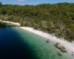 Lake McKenzie K'Gari (Fraser Island, Queensland)