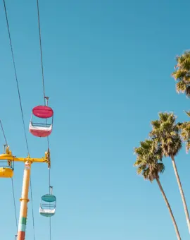 Seilbahn am Boardwalk Santa Cruz, Kalifornien