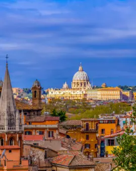 Rom: Aussicht Pincio Hügel zum Sonnenuntergang auf City und Petersdom