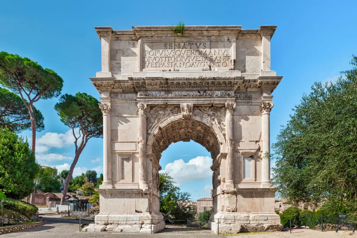 Titusbogen im Forum Romanum in Rom