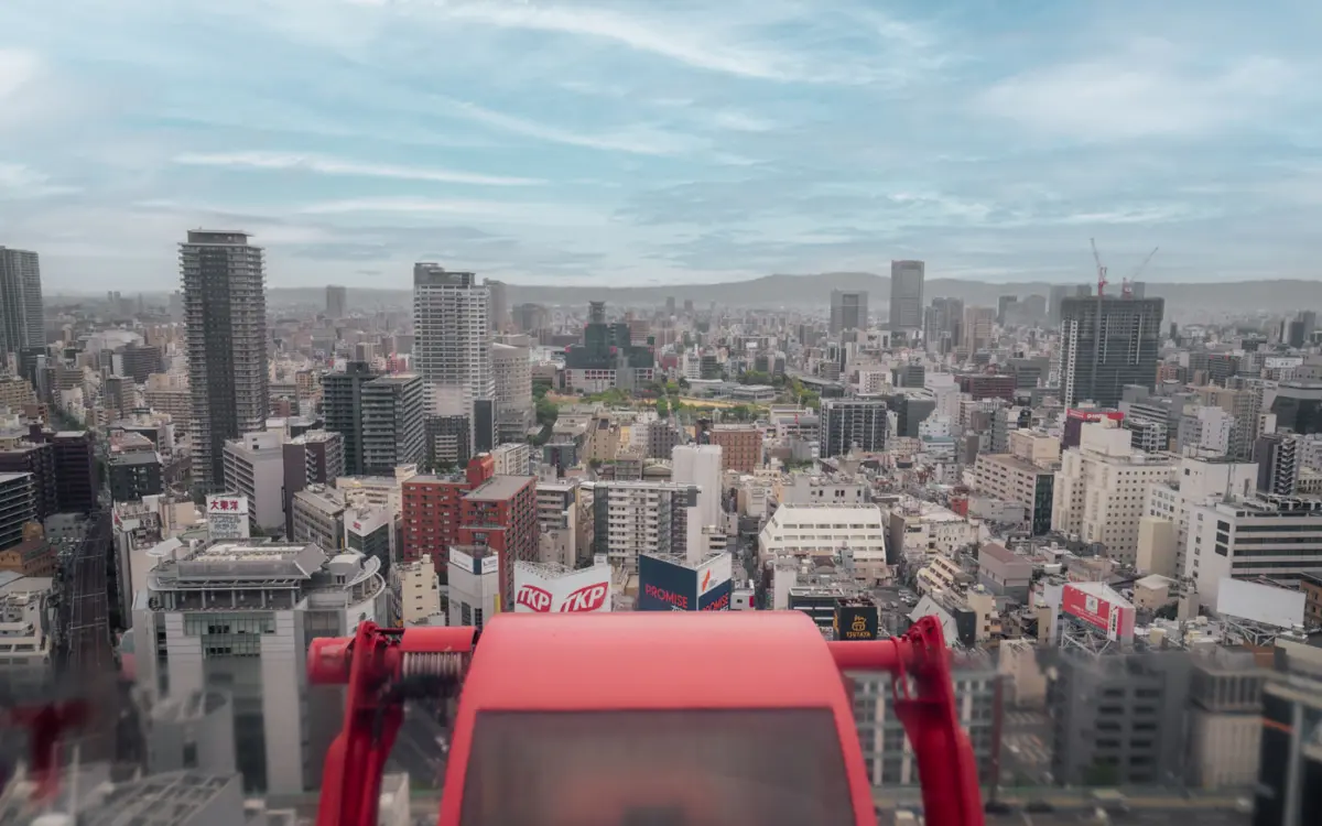 Osaka Sehenswürdigkeit HEP Five Riesenrad