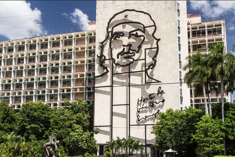 Innenministerium mit Che Guevaras Konterfei