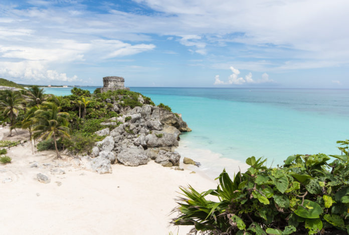Mexiko Tulum Maya Ruinen direkt am Meer Mexiko Tulum Maya Ruinen direkt am Meer