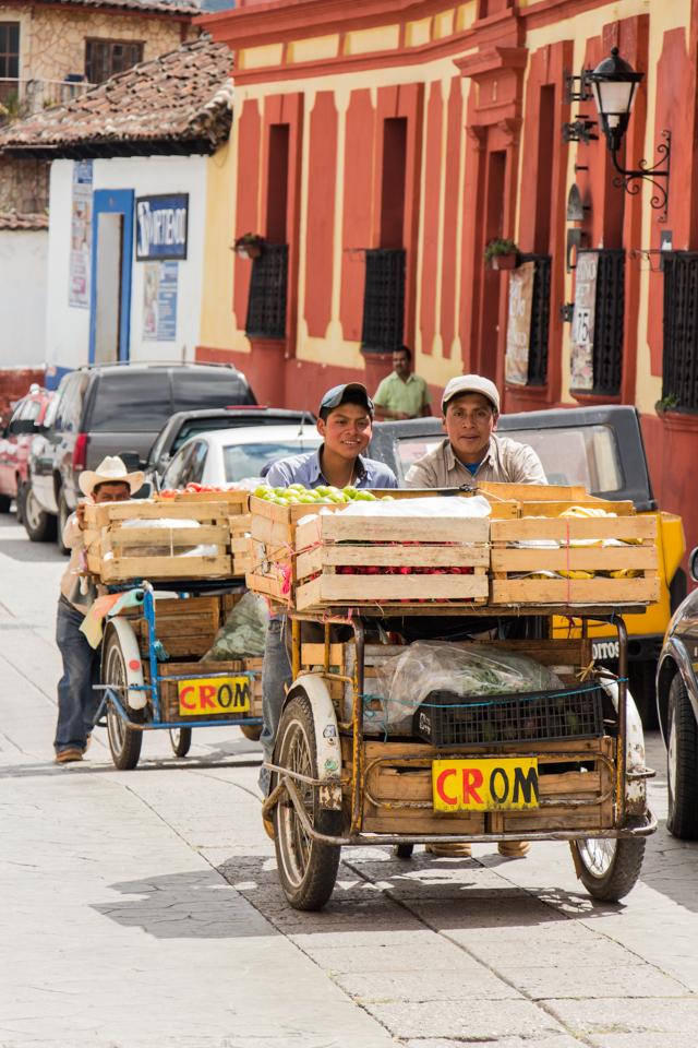 Fleißige Verkäufter in San Cristobal de las Casas