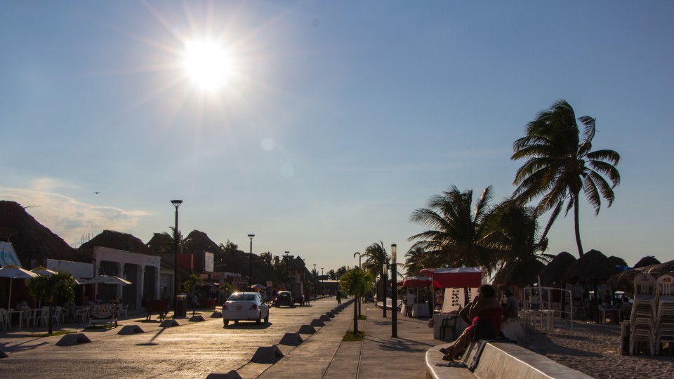 Strandpromenade in Puerto Progreso