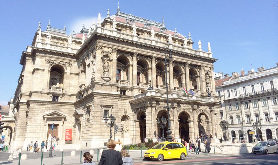 Budapestonbike_Oper