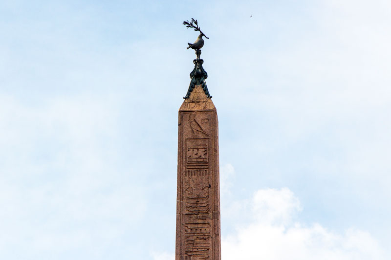 obelisk-pazzanavona-rom