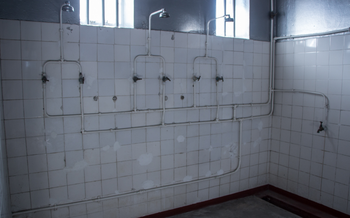 Robben Island Tour: Duschen Im Gefängnis