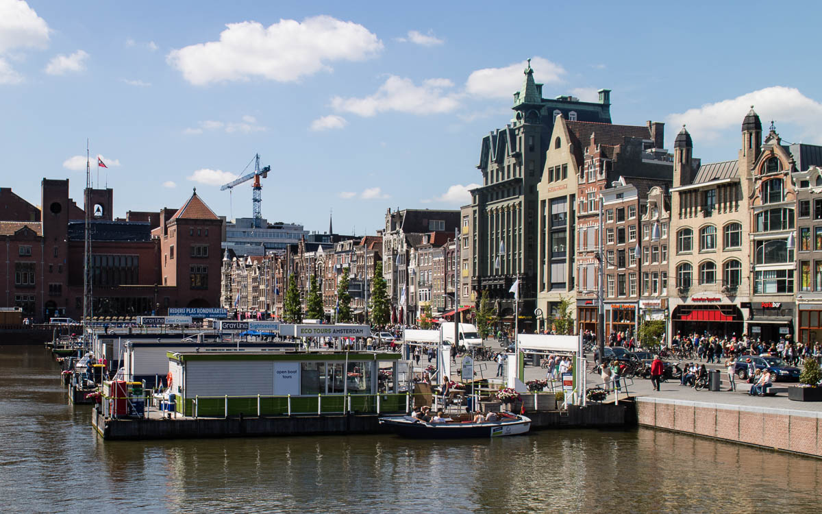 Amsterdam Sehenswürdigkeiten Grachtenfahrt Damrak Amsterdam