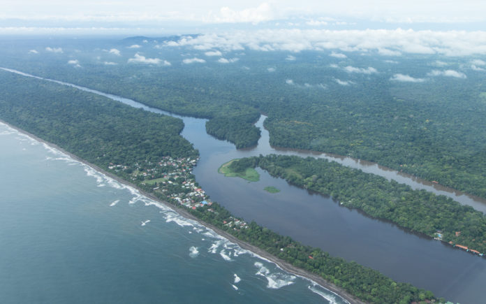 Tortuguero Nationalpark Costa Rica vom Flugzeug Tortuguero Nationalpark Costa Rica vom Flugzeug