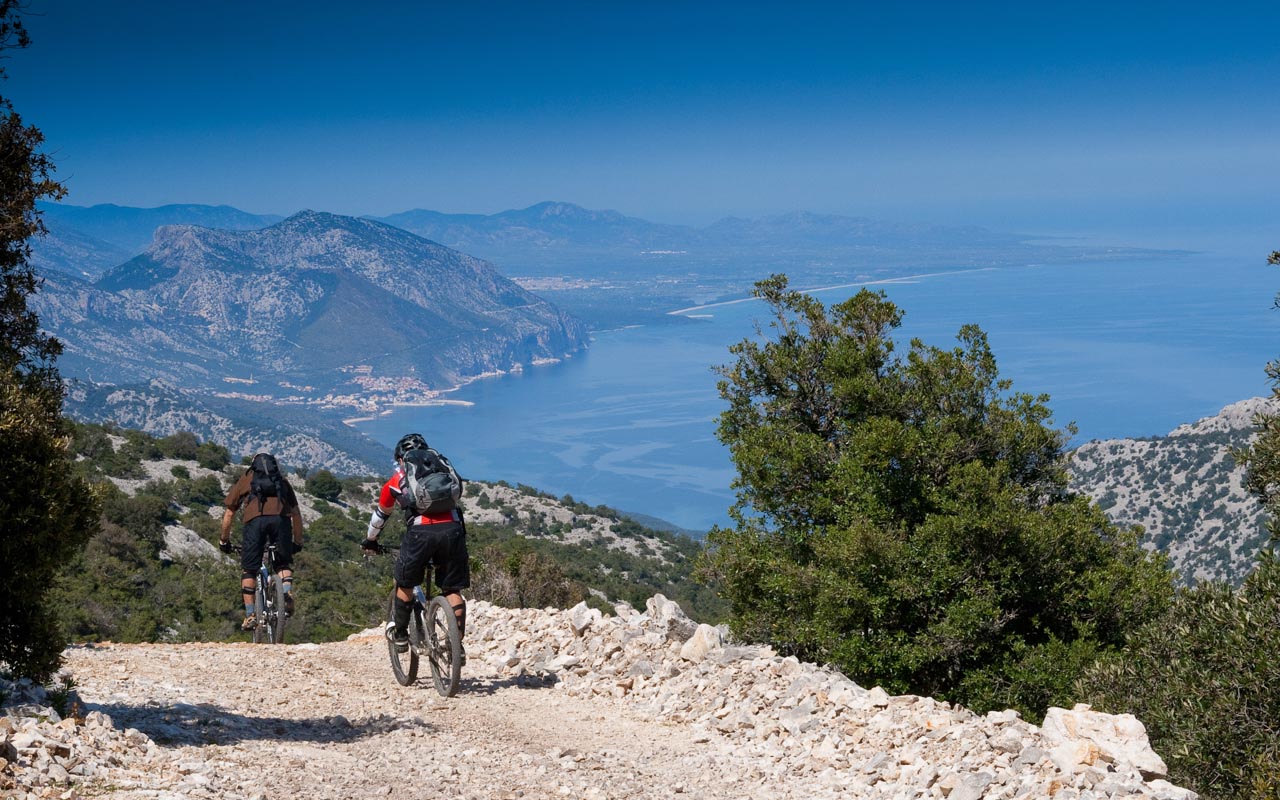 Die besten Reiseziele im Juni 9 Urlaub im Juni in Sardinien