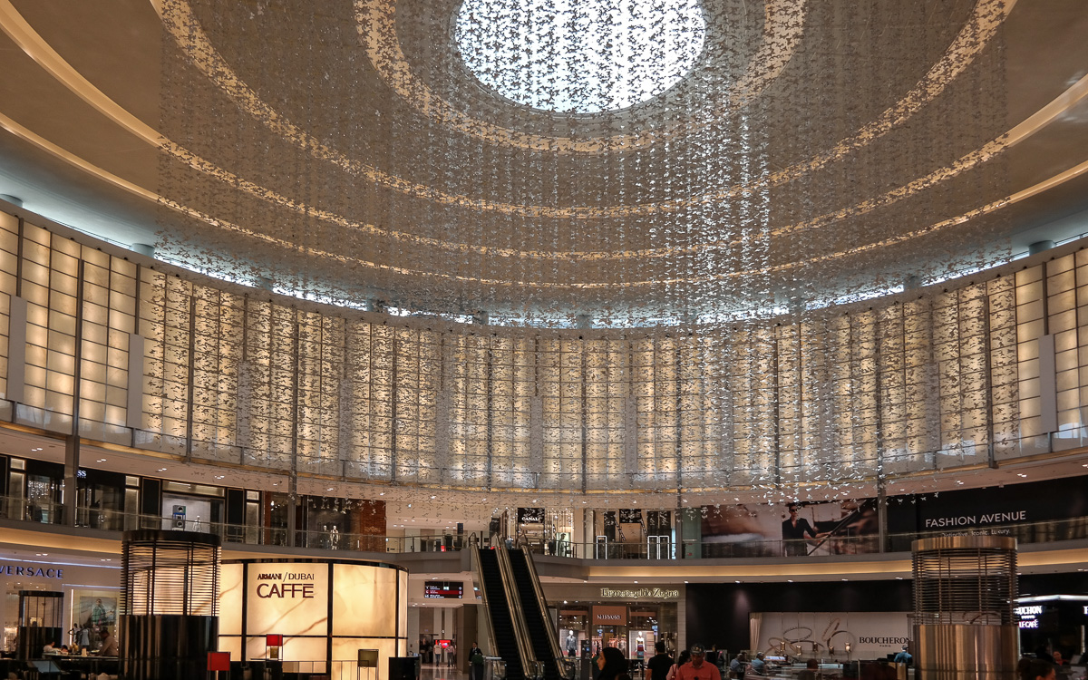 Dubai Mall Shopping Highlight