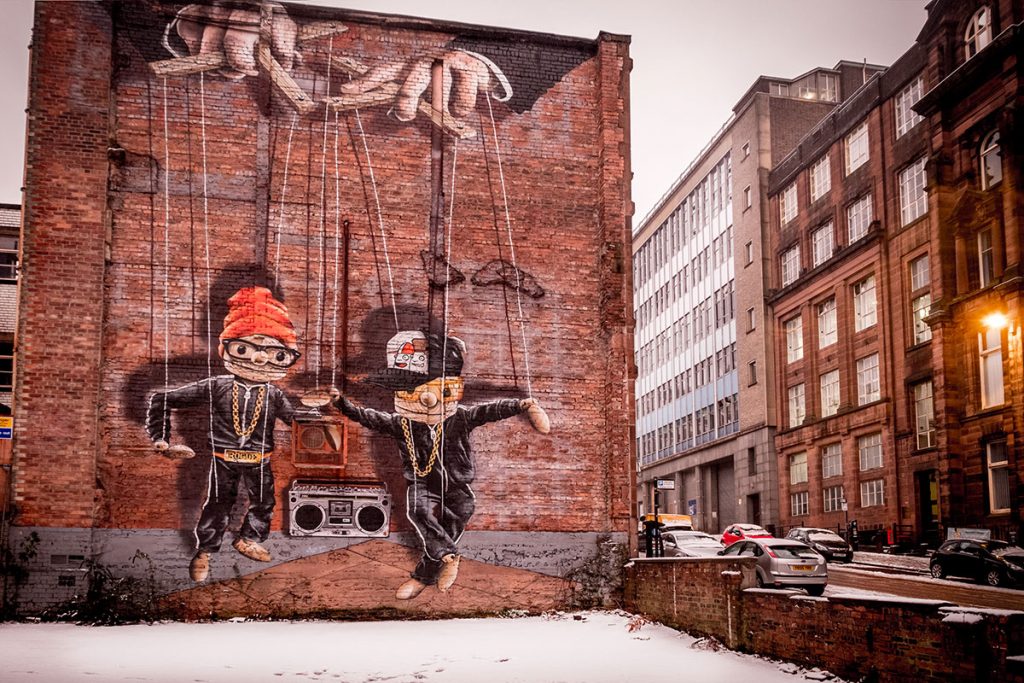 glasgow-hip-hop-marionettes-street-art
