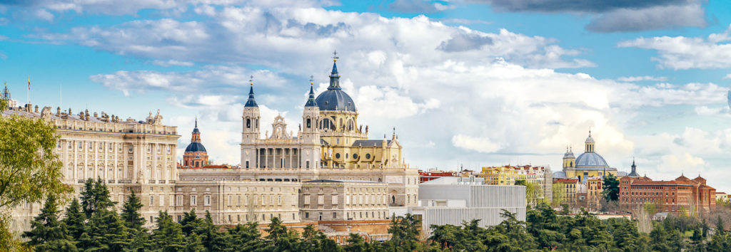 Almudena Kathedrale In Madrid