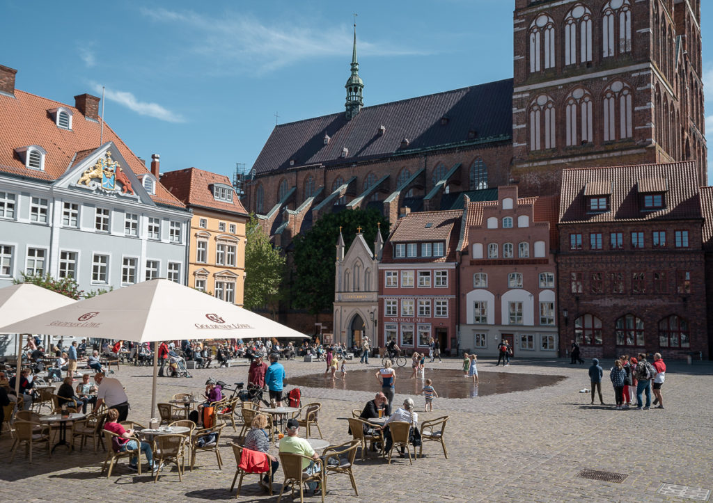 Wunderschöne Hansestadt Stralsund am Markt