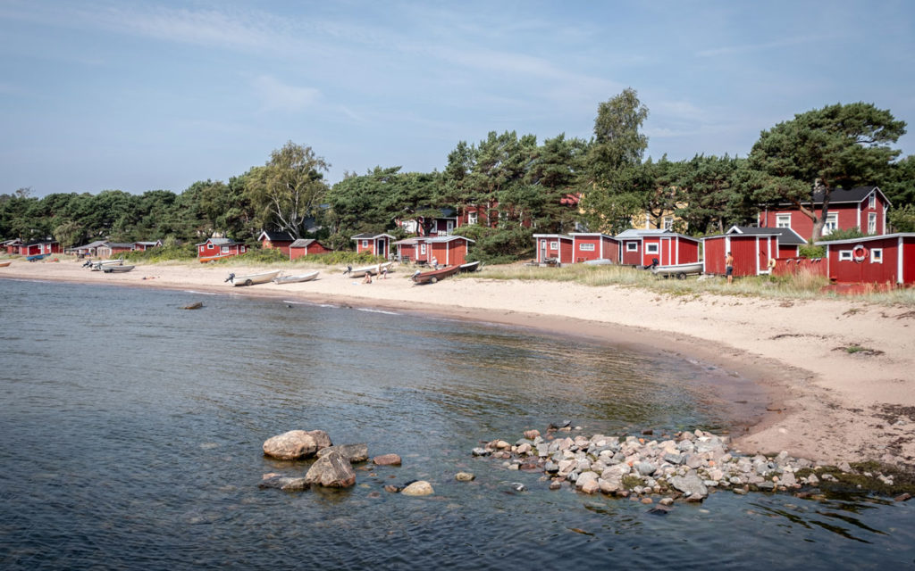 Holzhäuser in Hanko, Finnlands südlichster und sonnigster Stadt
