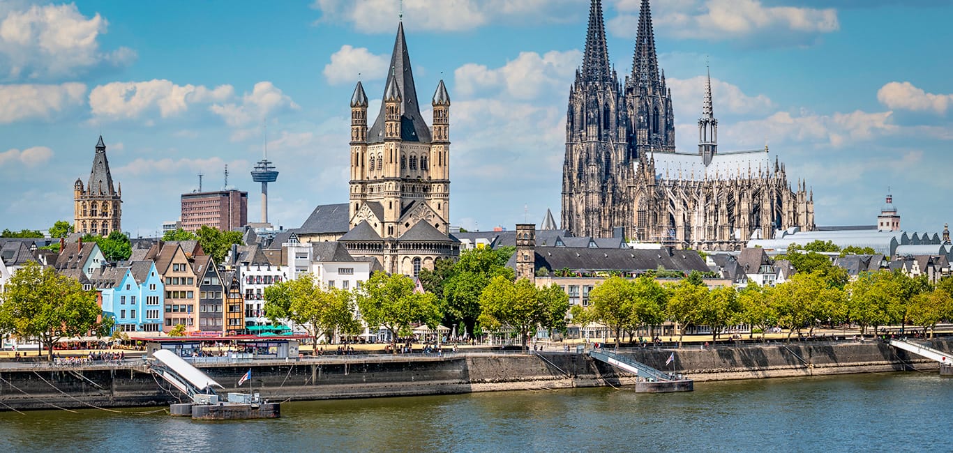 Köln Sehenswürdigkeiten Dom Rathaus und Rhein