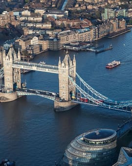 London Sehenswürdigkeiten Tower Bridge vom Shard