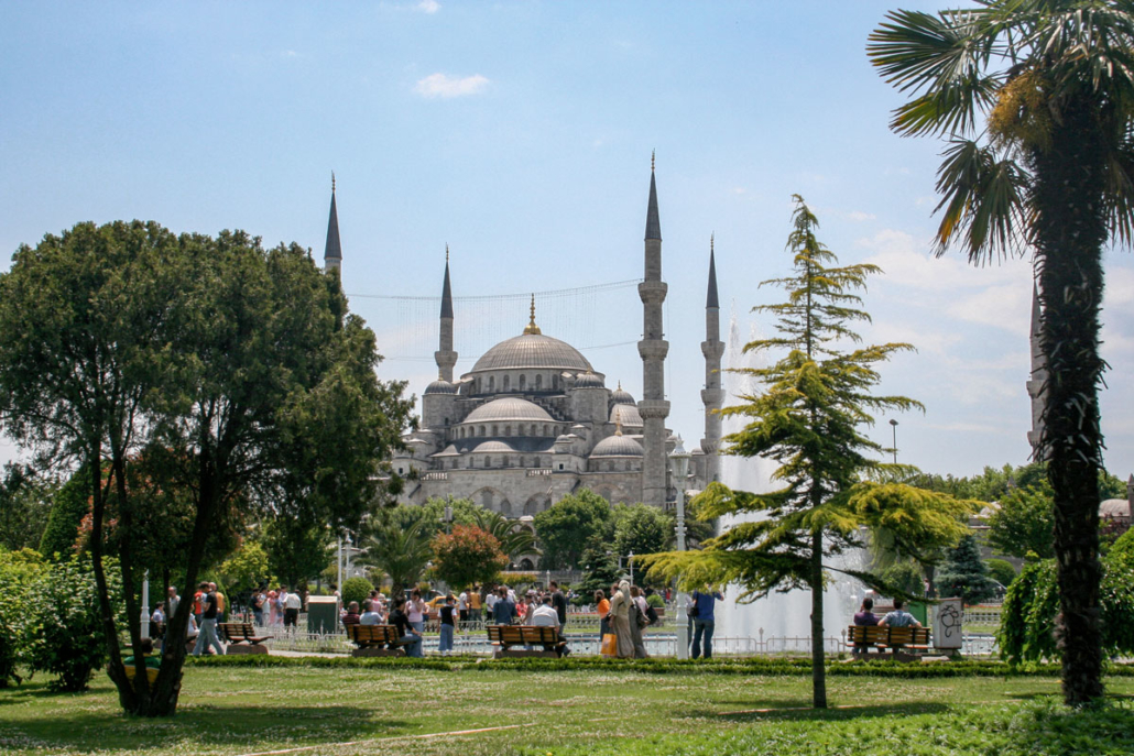 Park zwischen Blauer Moschee und Hagia Sophia in Istanbul