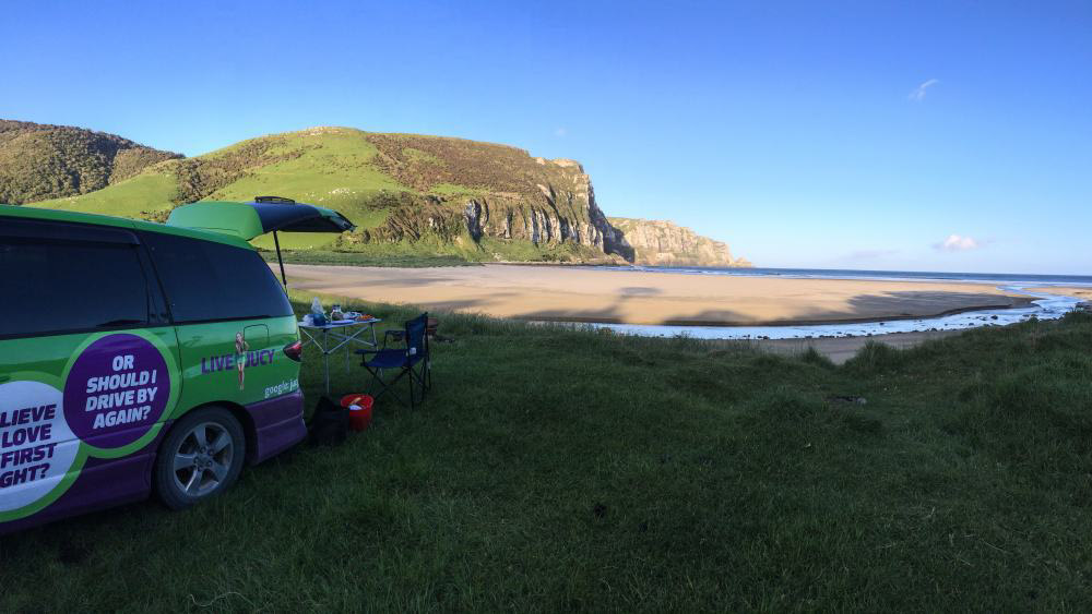 Camping direkt am Strand Purakunai Bay