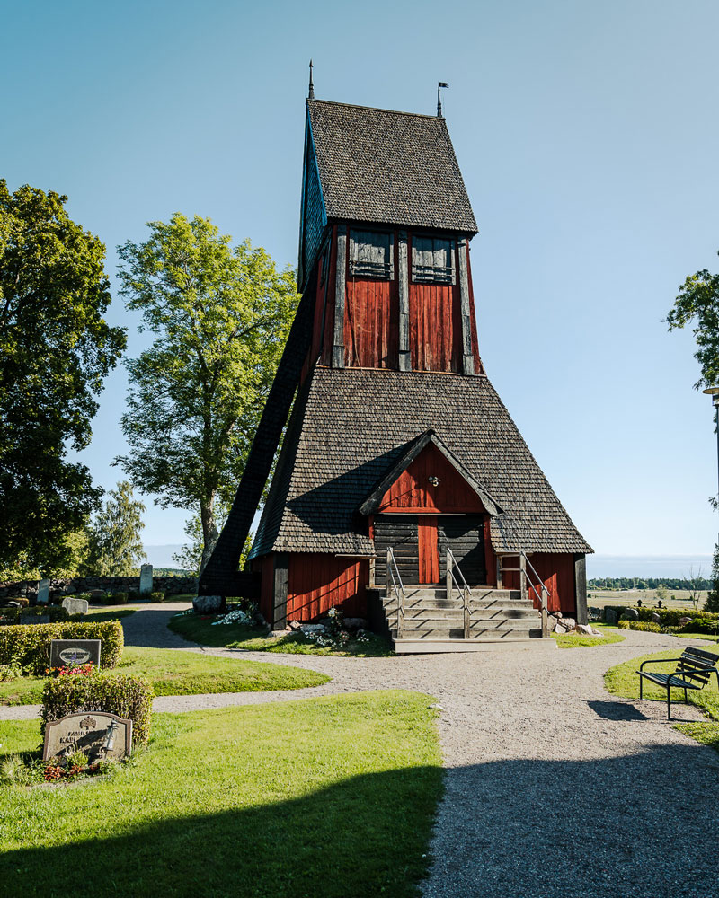 Kirche bei den Vikingergräbern in Gamla Uppsala