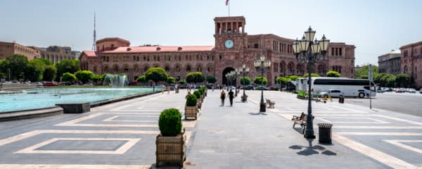 Jerewan Sehenswürdigkeiten Armenien Platz der Republik