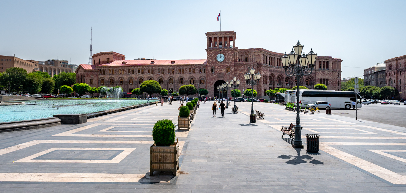 Jerewan Sehenswürdigkeiten Armenien Platz der Republik