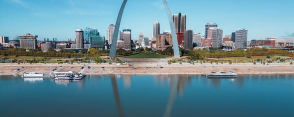 St. Louis The Arch Skyline