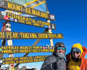 Uhuru Peak Höchster Punkt Kilimandscharo In Tansania