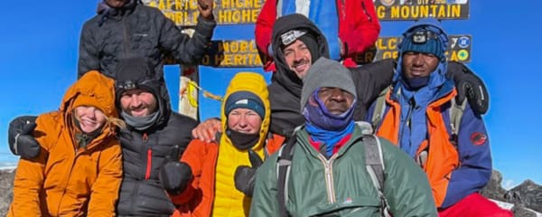 Uhuru Peak Gipfel Kilimandscharo Tansania