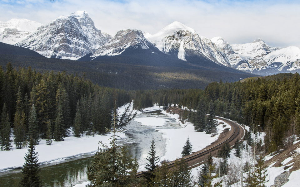Bow Valley Parkway Aussicht Bei Lake Louise
