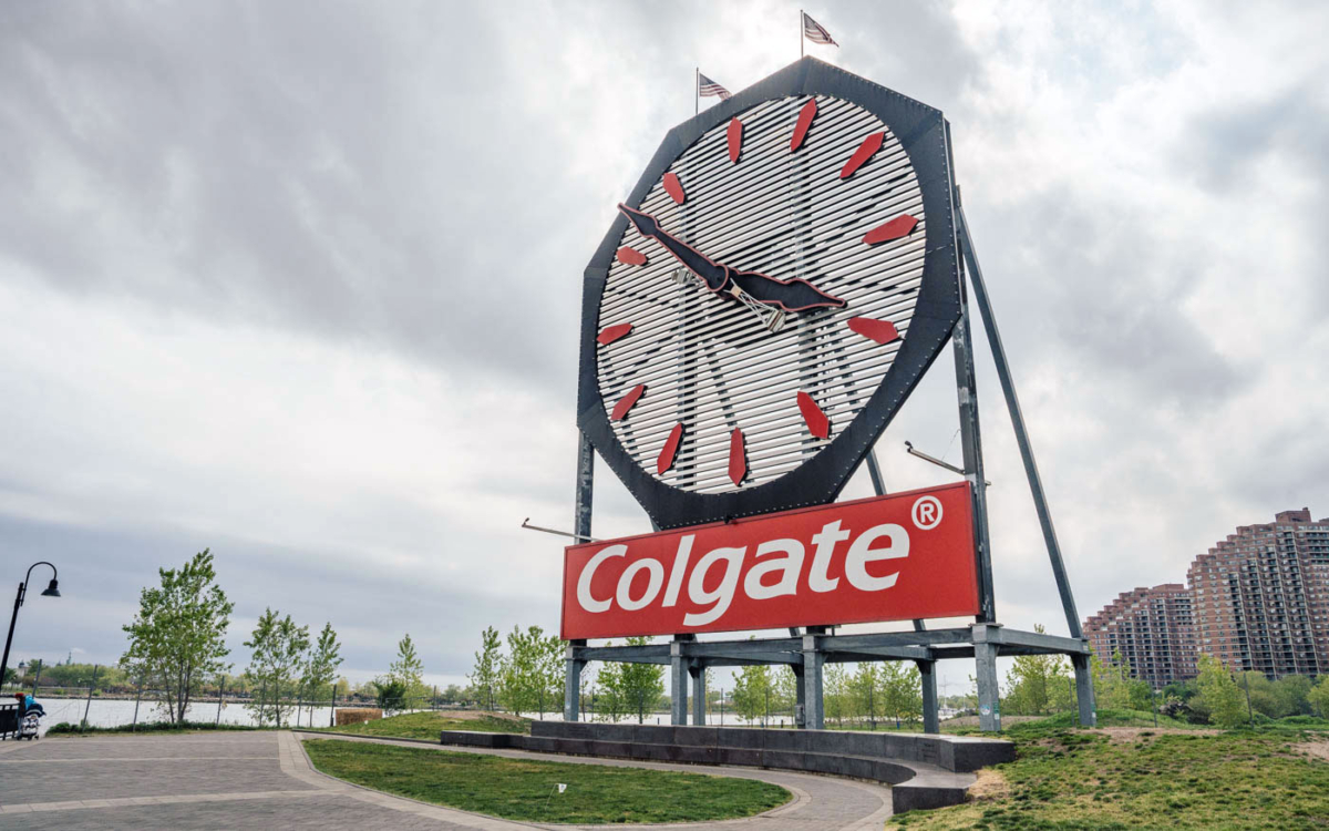 Die Colgate Uhr Ist Das Inoffizielle Wahrzeichen Von Jersey City.