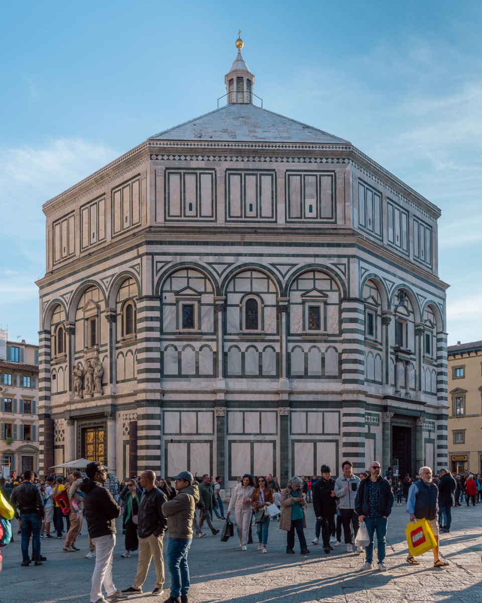 Baptisterium San Giovanni Forenz, eine der wichtigsten Sehenswürdigkeiten
