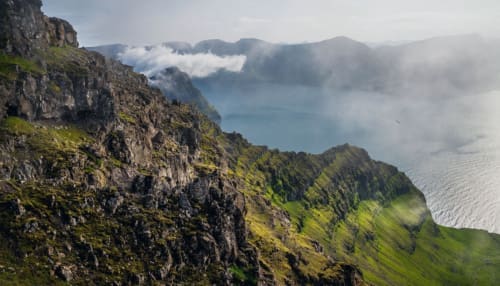Kap Enniberg und Villingardalsfjall: Wandern auf eine der höchsten senkrechten Klippen der Welt