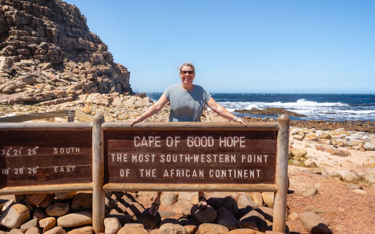 Katrin (viel-unterwegs.de) am Kap der Guten Hoffnung in Südafrika