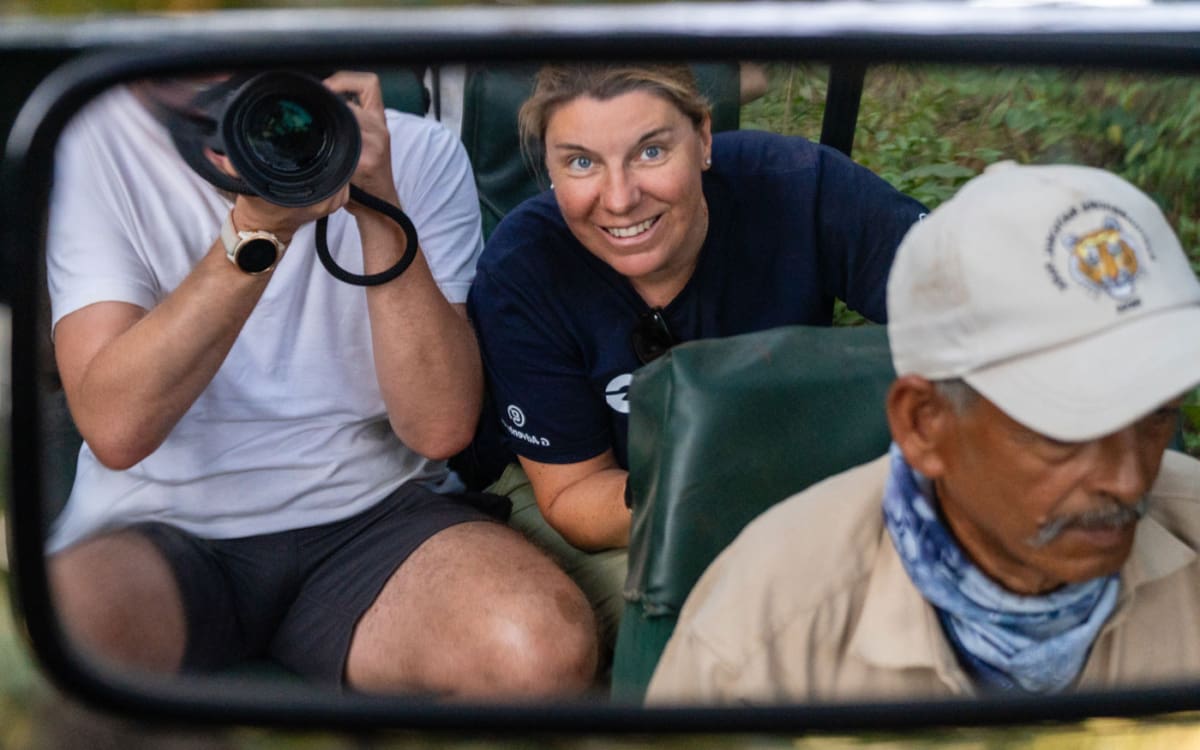 Katrin ist glücklich, Tiger gesehen zu haben