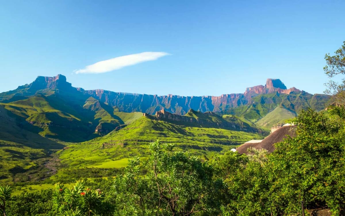 KwaZulu-Natal Highlight: Amphitheater Drakensberge