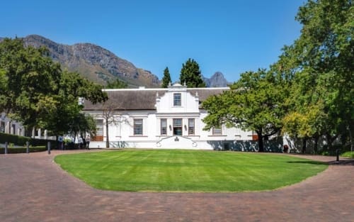 Stellenbosch Sehenswürdigkeiten, Weingüter und Tipps nach über 5 Reisen
