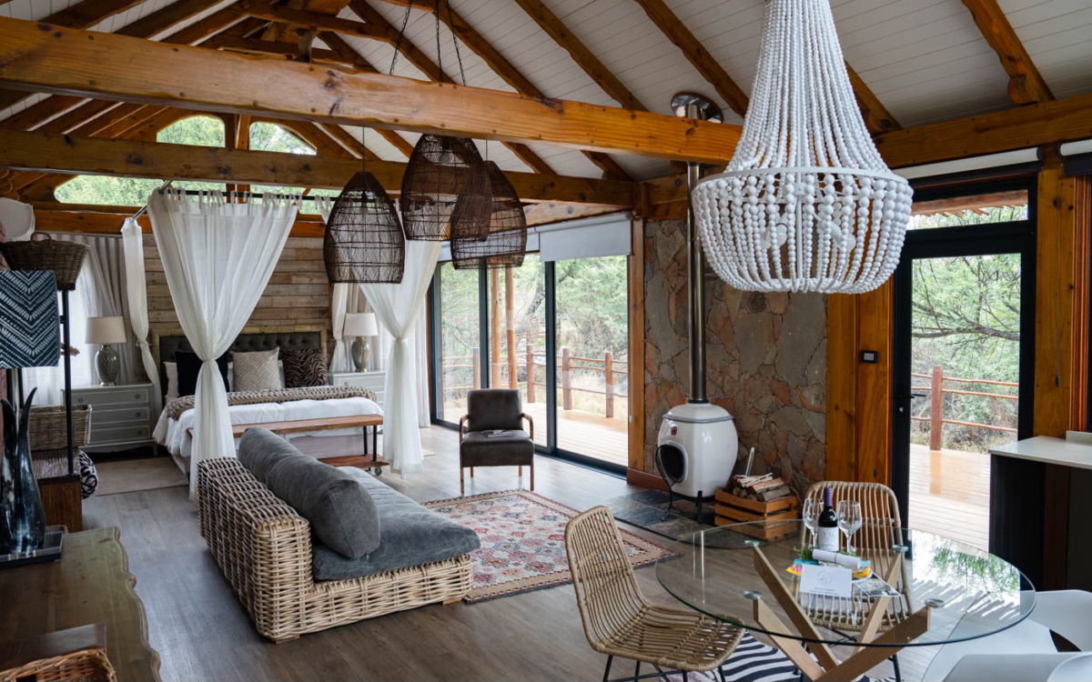 Suite von innen im Mont Eco Game Reserve