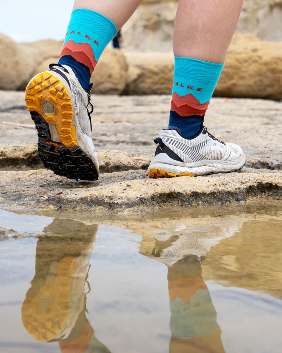Wandersocken von Falke