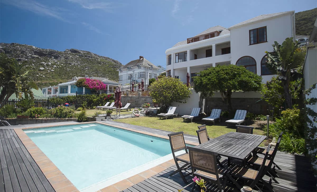 Chartfield Guesthouse in Kalk Bay