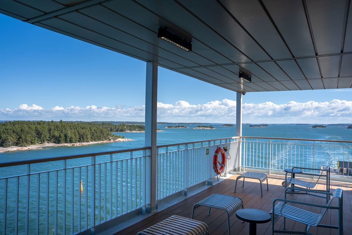 An Bord der sehr modernen, kinder- und hundefreundlichen Finnlines Fähre