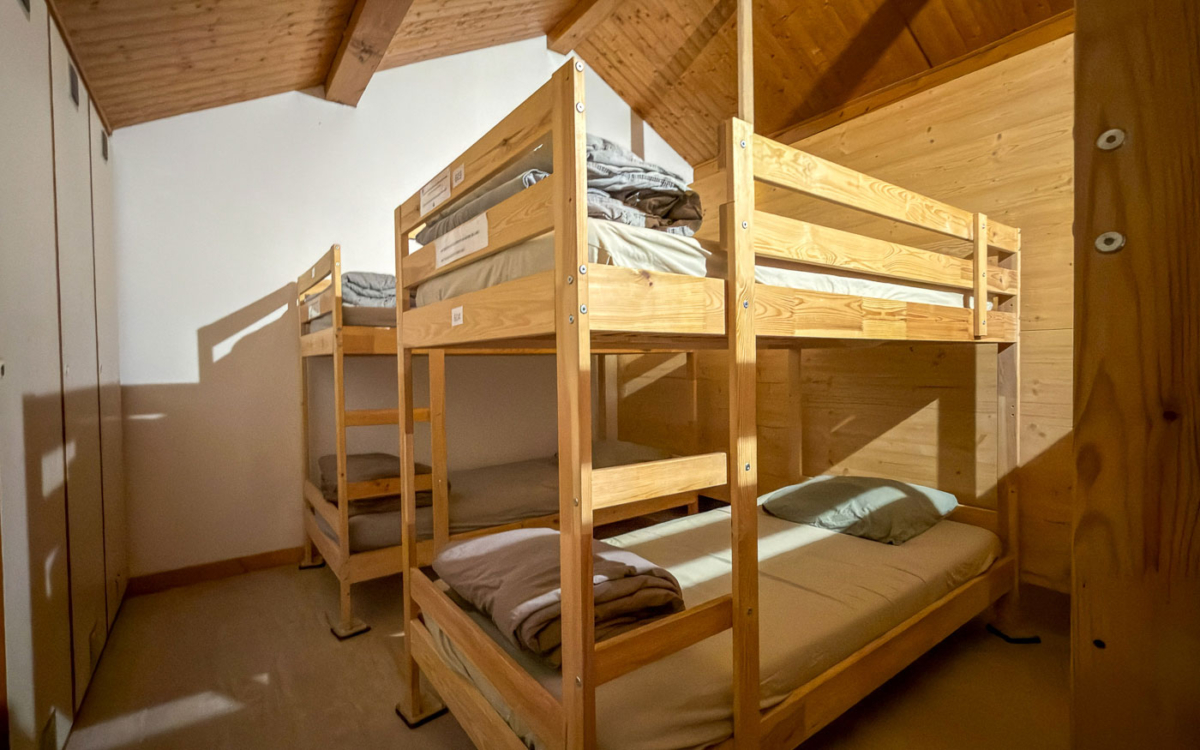 Schlafsaal Nacht 1 Mont Blanc Trail mit Travelbase