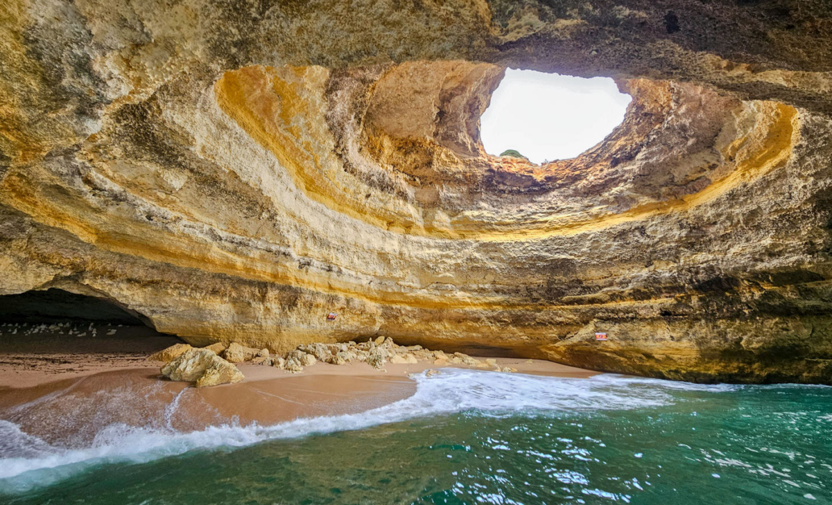 Benagil Höhle an der Algarve in Portugal