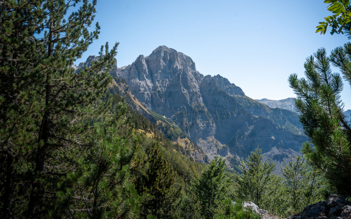 Berge in Albanien beim Balkan-Trail