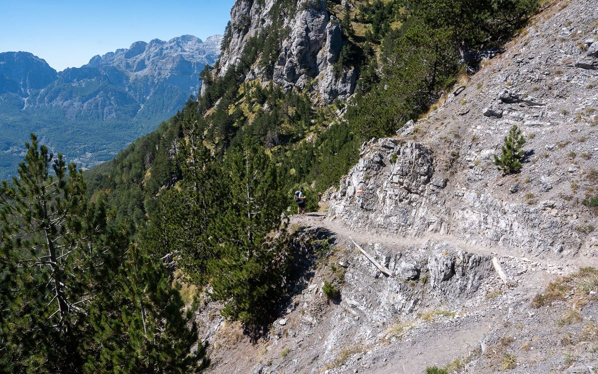 Blick zurück vom Valbona-Pass: Hier wars eng