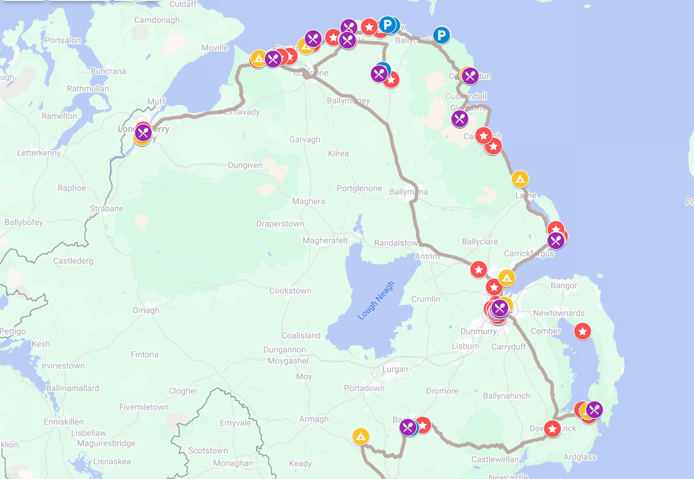 Nordirland Route Karte mit Highlights, Parkplätze und Tipps